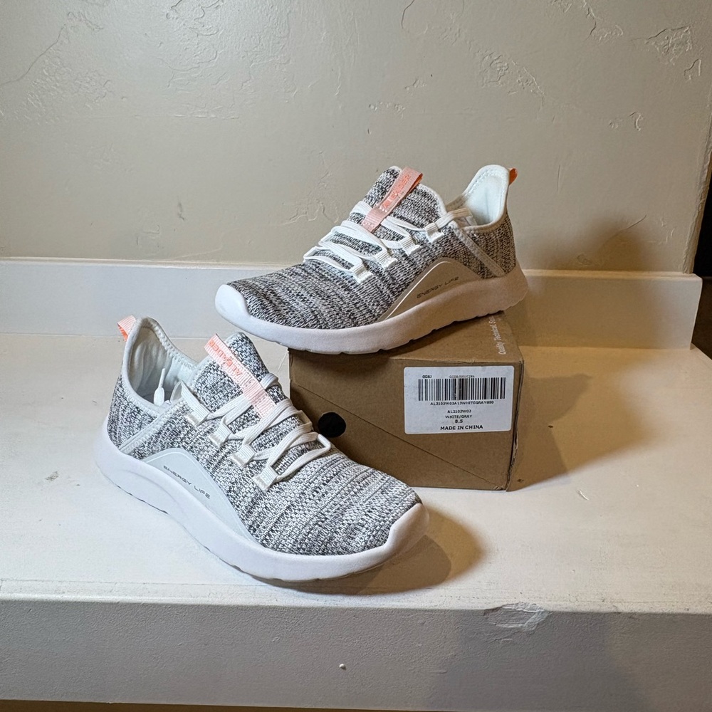 Athletic Shoes: ALEADER Women's Energycloud Lightweight Slip On Size 8.5 Gray